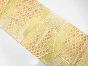 亀甲繋ぎにヱ霞・花菱模様織り出し　袋帯